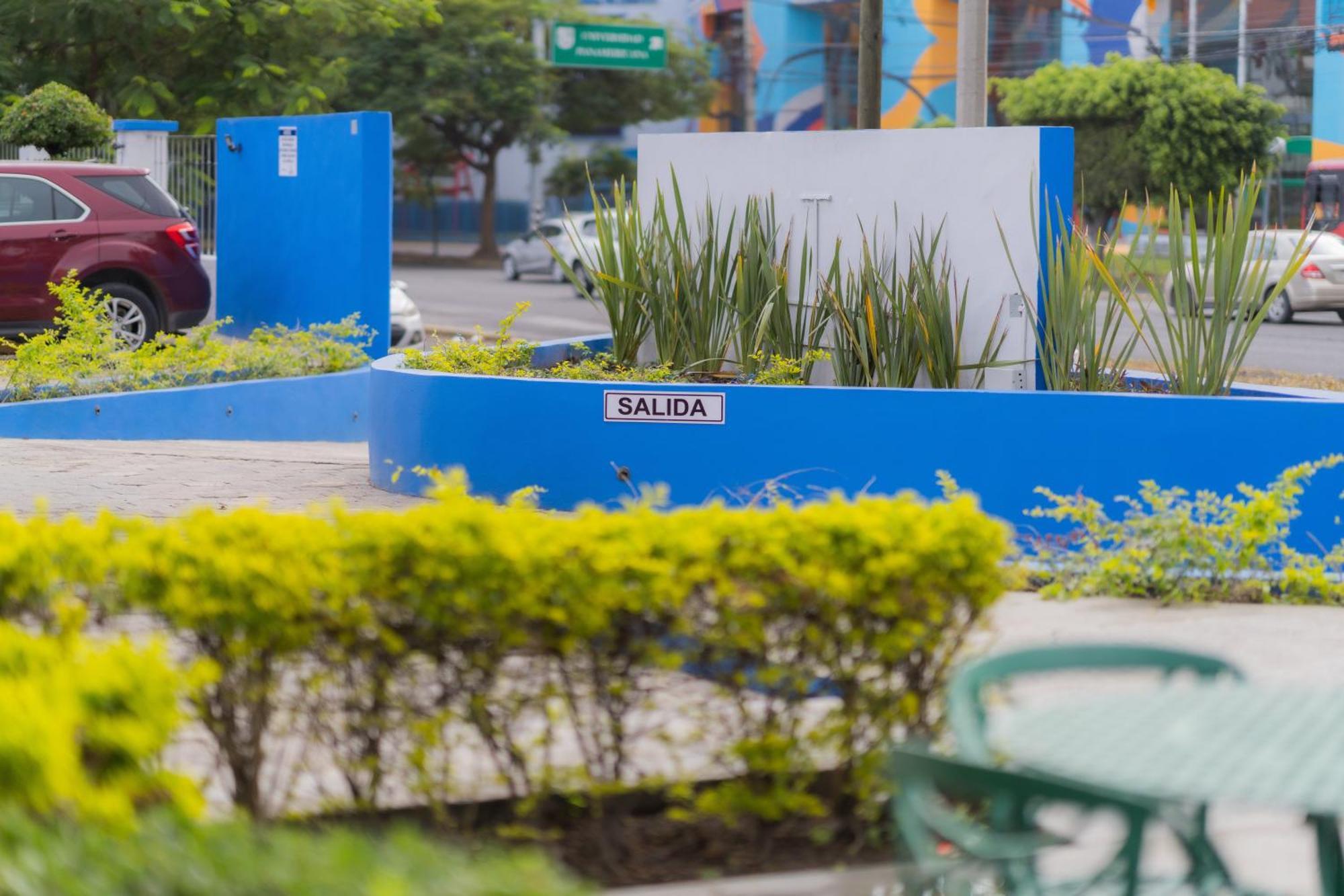 Expo Hotel Guadalajara - Zona Expo Frente Al Centro De Convenciones Ngoại thất bức ảnh