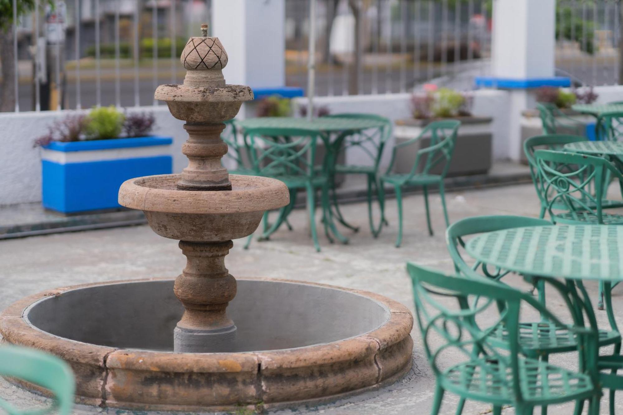 Expo Hotel Guadalajara - Zona Expo Frente Al Centro De Convenciones Ngoại thất bức ảnh
